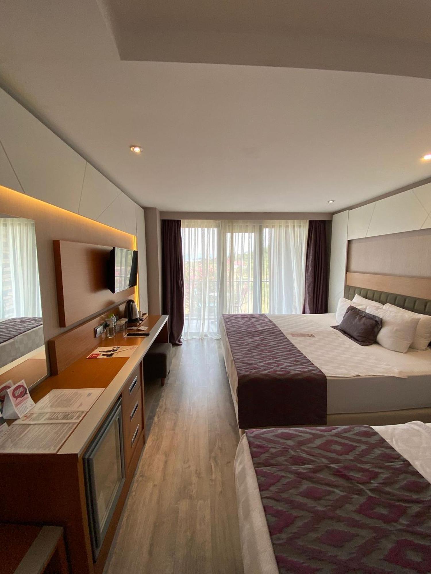 Hotel Ramada Giresun Piraziz Esterno foto